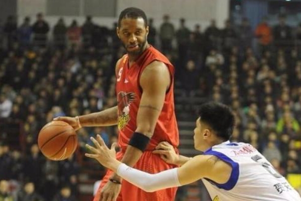 CBA歷史上哪位外援給中國(guó)球隊(duì)帶來(lái)最大幫助？